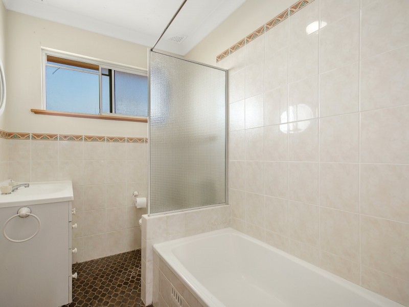 93 Coonanga Avenue, Halekulani NSW 2262