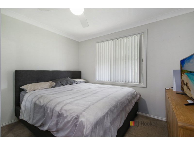 2 John Street, Gorokan NSW 2263