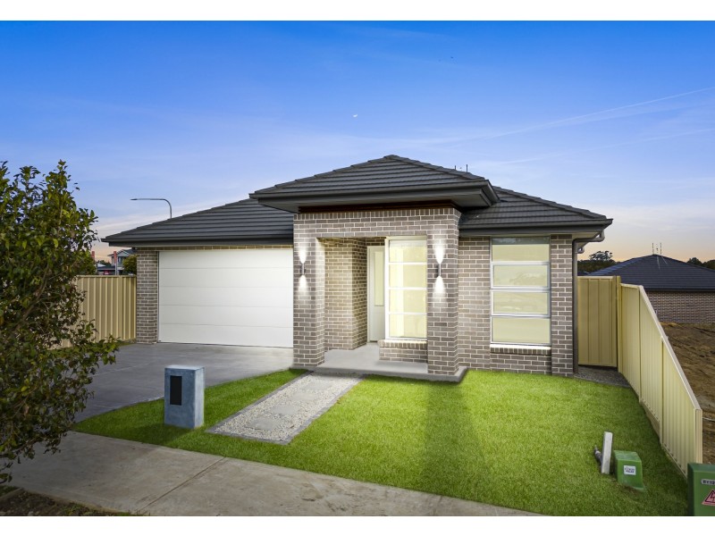 5 McEnery Close, Hamlyn Terrace NSW 2259