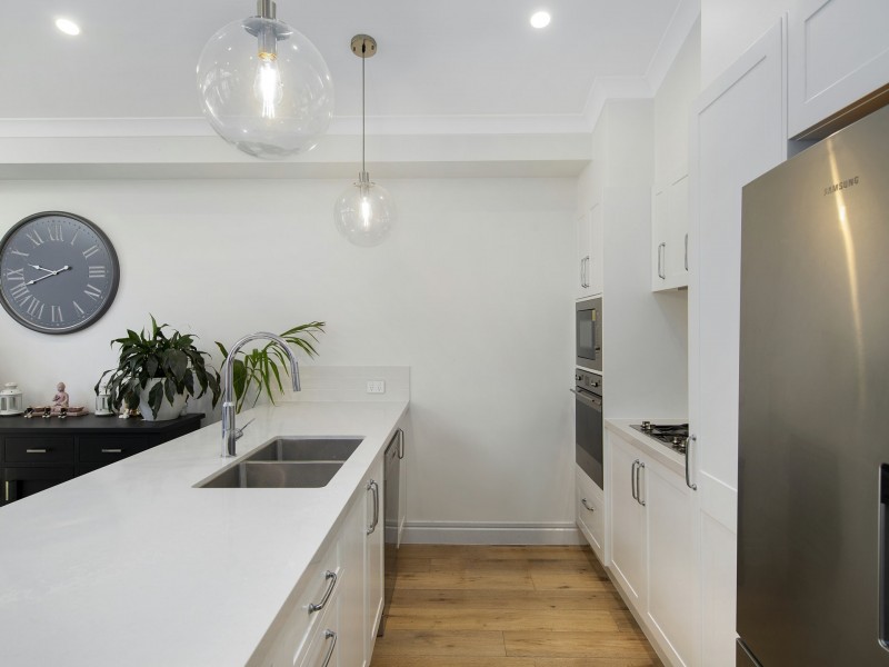 13/2 Macleay Drive, Halekulani NSW 2262