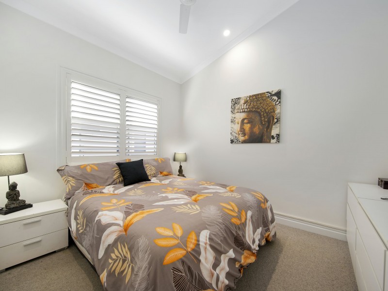 13/2 Macleay Drive, Halekulani NSW 2262