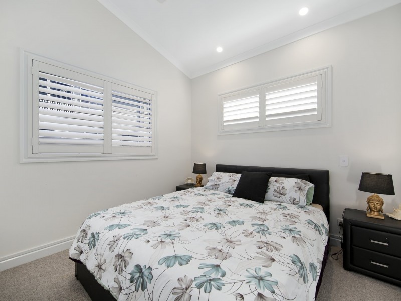 13/2 Macleay Drive, Halekulani NSW 2262