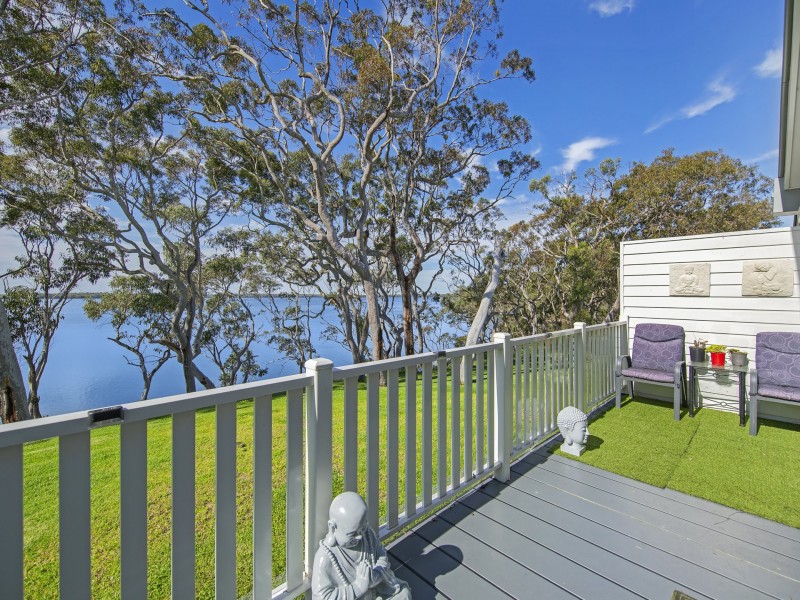 13/2 Macleay Drive, Halekulani NSW 2262