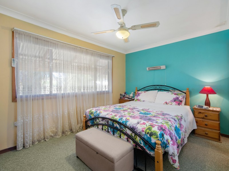 16 Allambee Crescent, Blue Haven NSW 2262