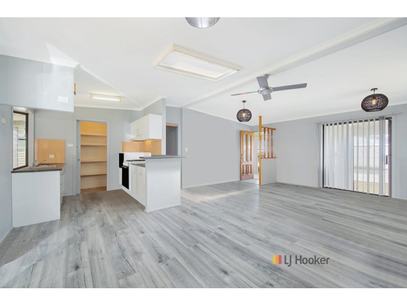 104/25 Mulloway Road, Chain Valley Bay NSW 2259