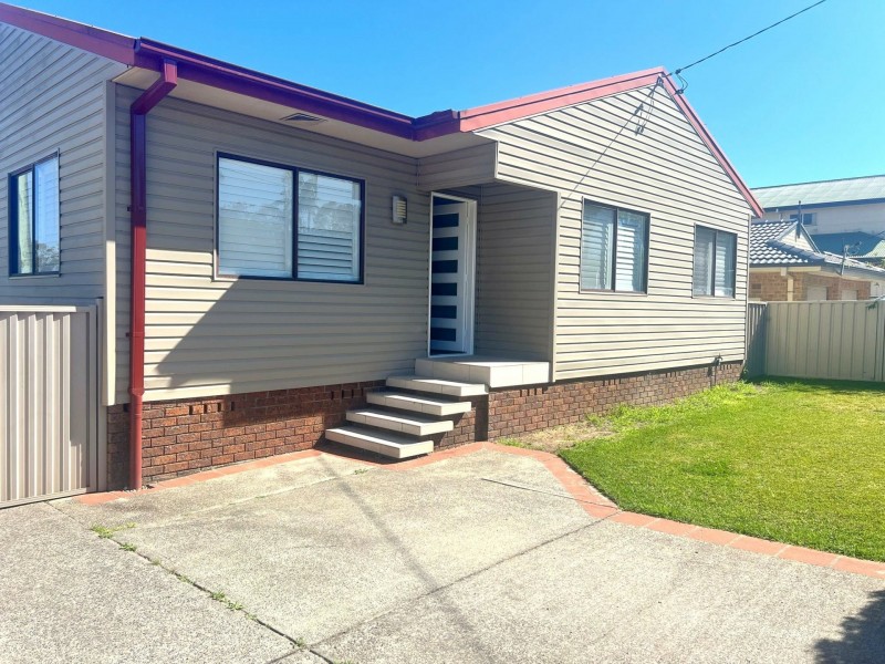 26 Tarwhine Avenue, Chain Valley Bay NSW 2259