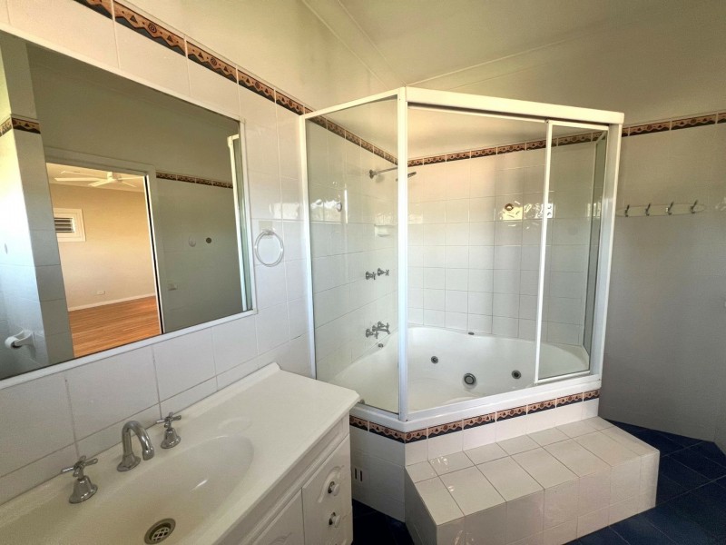 26 Tarwhine Avenue, Chain Valley Bay NSW 2259