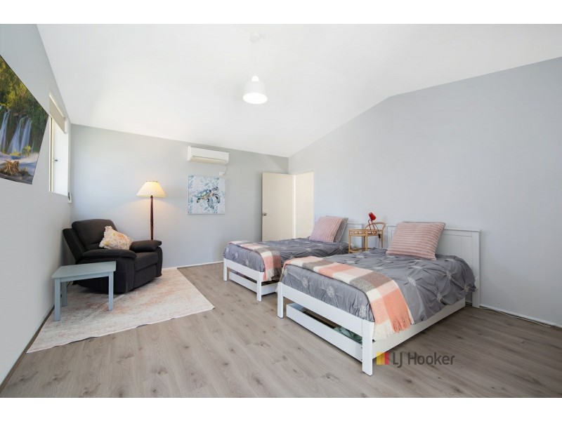 6 Jacqueline Avenue, Gorokan NSW 2263