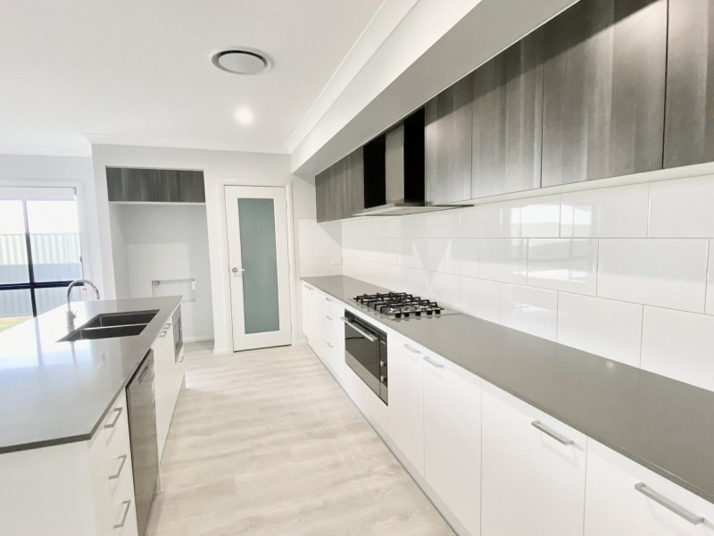 28 Thorogood Drive, Cooranbong NSW 2265