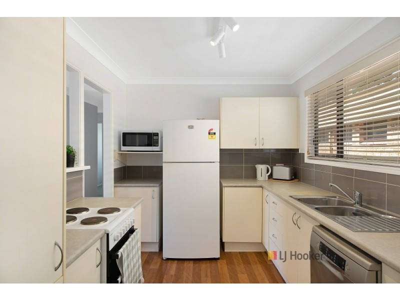 12 McCrea Boulevard, San Remo NSW 2262