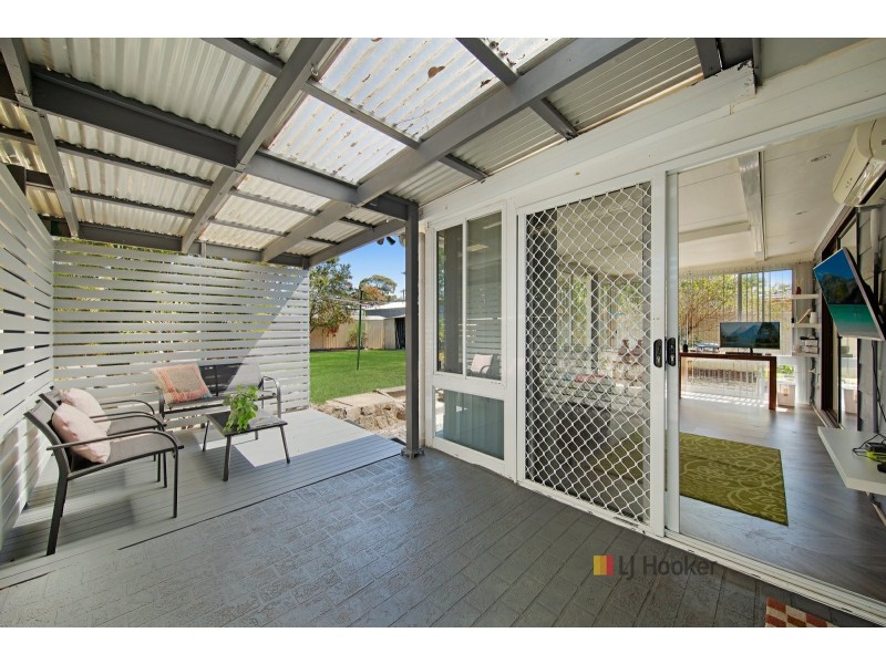 12 McCrea Boulevard, San Remo NSW 2262