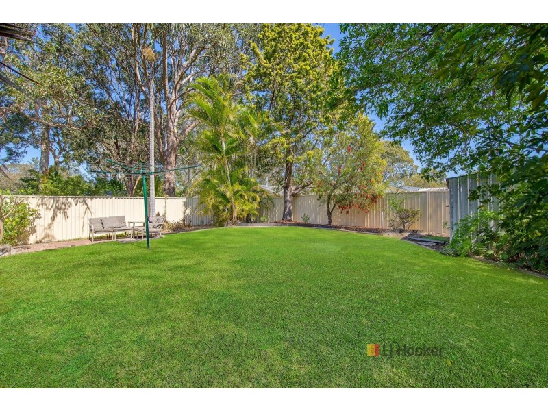 12 McCrea Boulevard, San Remo NSW 2262
