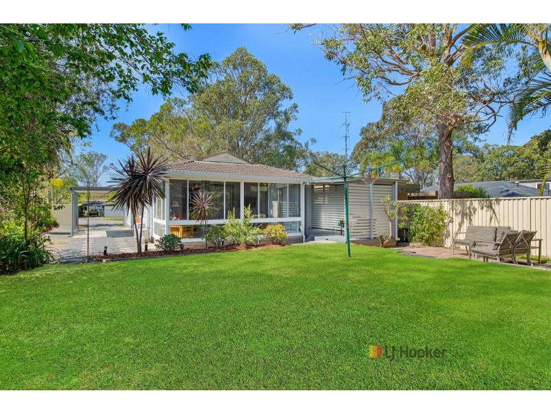 12 McCrea Boulevard, San Remo NSW 2262