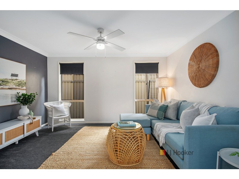 2 Begonia Place, Woongarrah NSW 2259