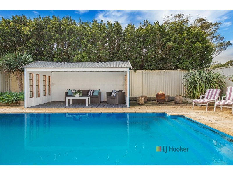 2 Begonia Place, Woongarrah NSW 2259