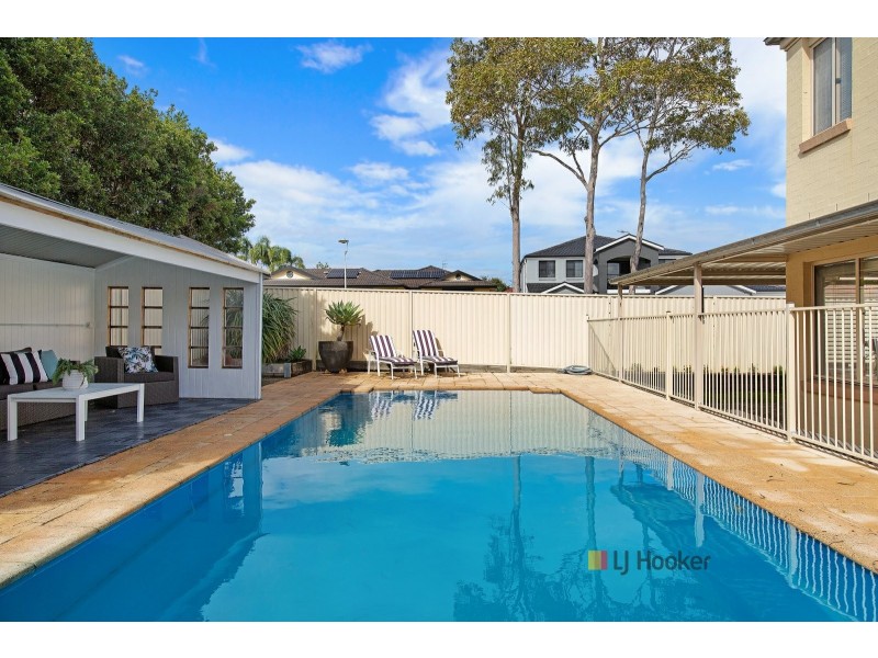 2 Begonia Place, Woongarrah NSW 2259