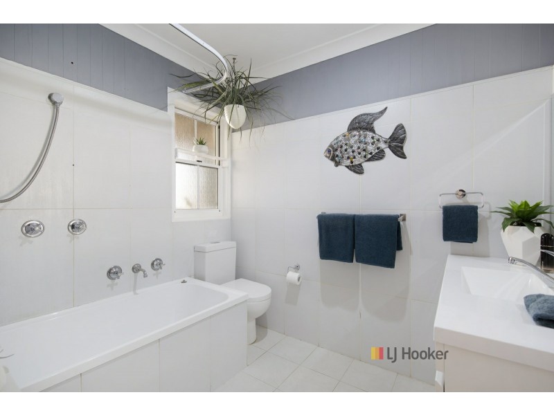 38 Jones Avenue, Toukley NSW 2263