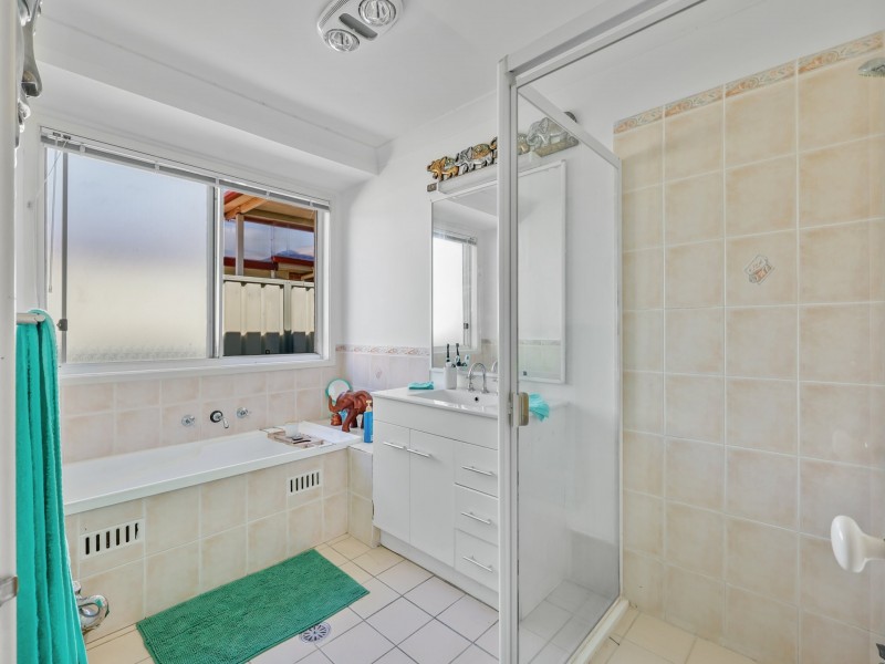 17 Sterling Way, Hamlyn Terrace NSW 2259