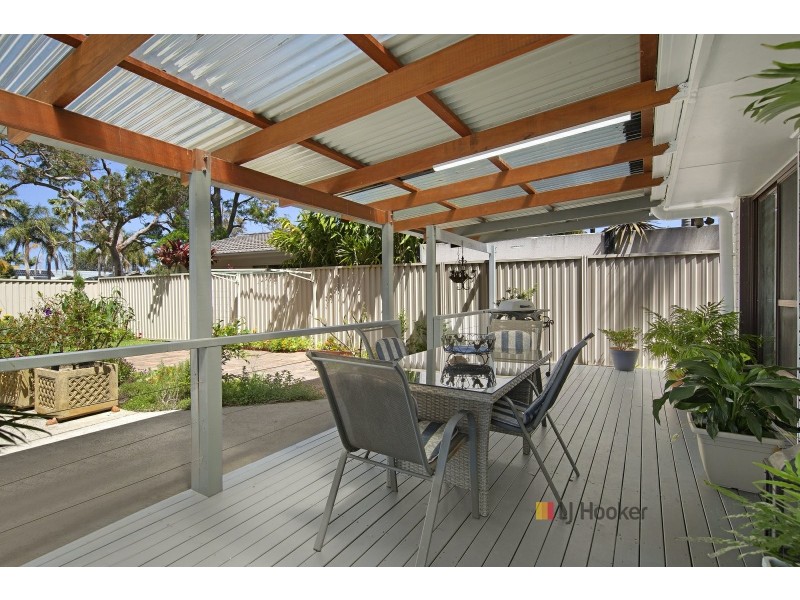 129 Woolana Avenue, Halekulani NSW 2262