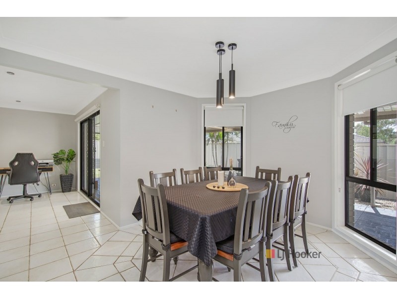 22 Landhaven Avenue, Blue Haven NSW 2262