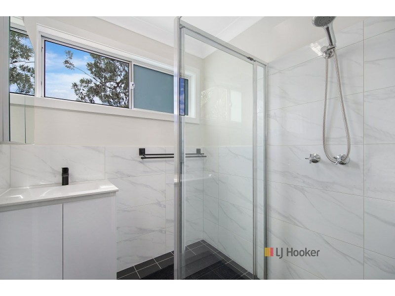 2a Ocean View Road, Gorokan NSW 2263