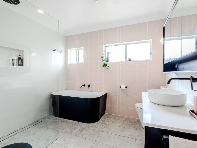 21 Agatha Avenue, Lake Munmorah NSW 2259