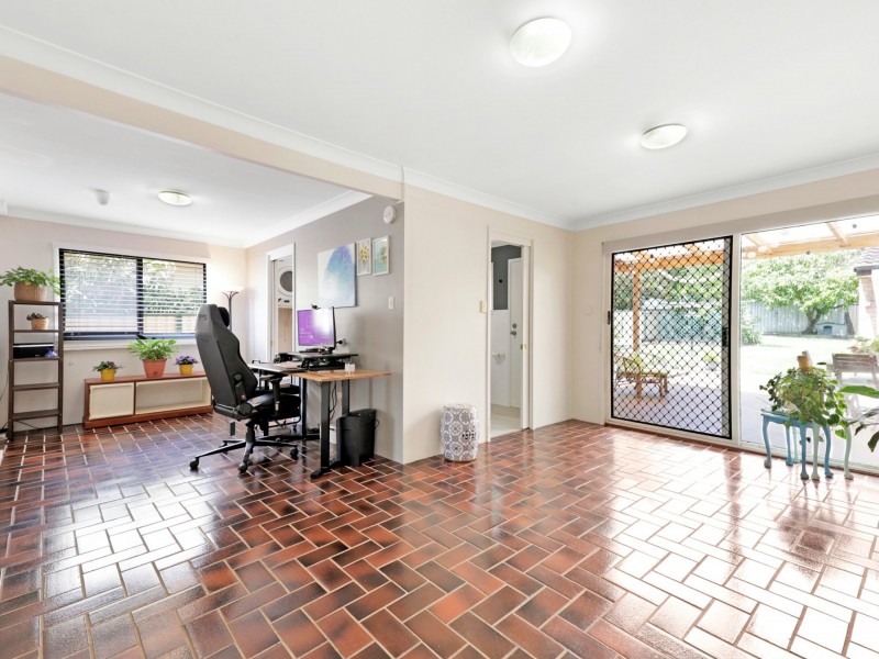 21 Agatha Avenue, Lake Munmorah NSW 2259