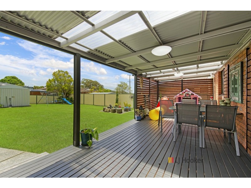 3 Essex Street, Gorokan NSW 2263