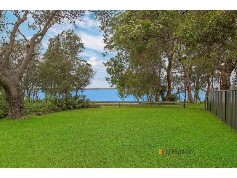 138 Anita Avenue, Lake Munmorah NSW 2259