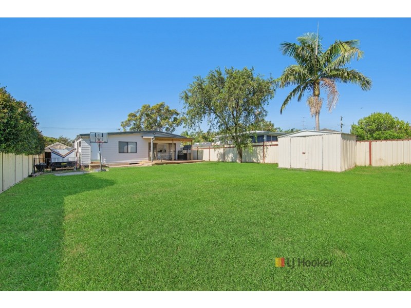 40 Melrose Avenue, Gorokan NSW 2263