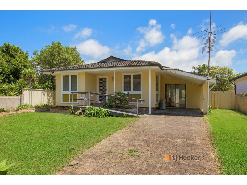 114 Birdwood Drive, Blue Haven NSW 2262