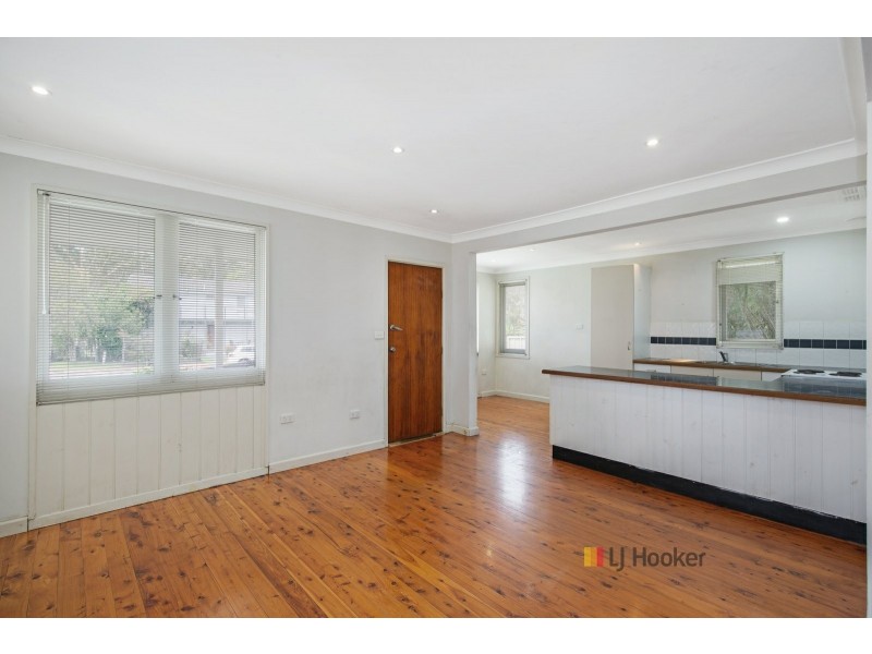 114 Birdwood Drive, Blue Haven NSW 2262