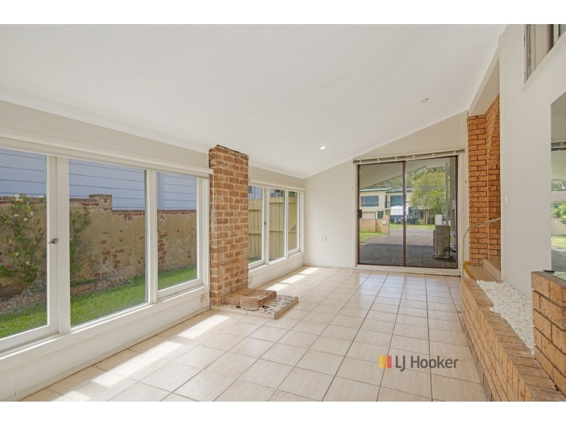 114 Birdwood Drive, Blue Haven NSW 2262