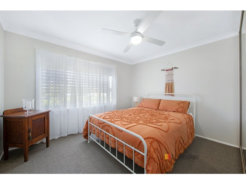 60 Ocean View Road, Gorokan NSW 2263