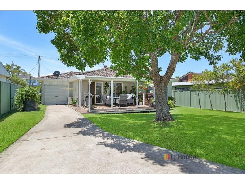 60 Ocean View Road, Gorokan NSW 2263