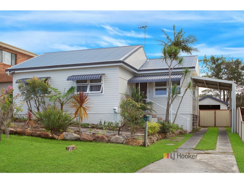 9 Joy Street, Gorokan NSW 2263