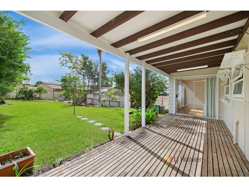 9 Joy Street, Gorokan NSW 2263