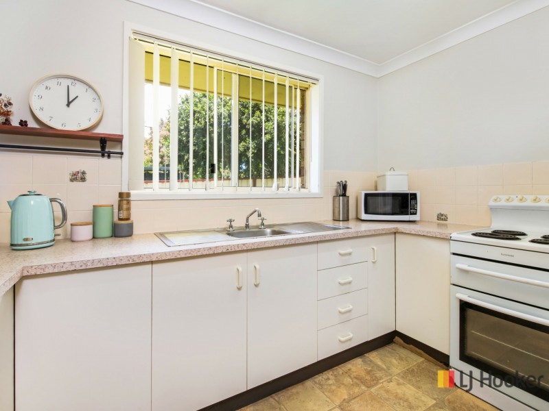 11 Darlingup Road, Wyee NSW 2259