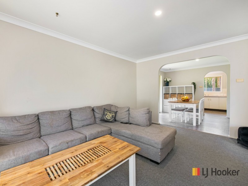 11 Darlingup Road, Wyee NSW 2259
