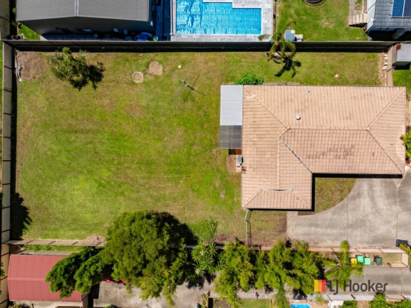 11 Darlingup Road, Wyee NSW 2259