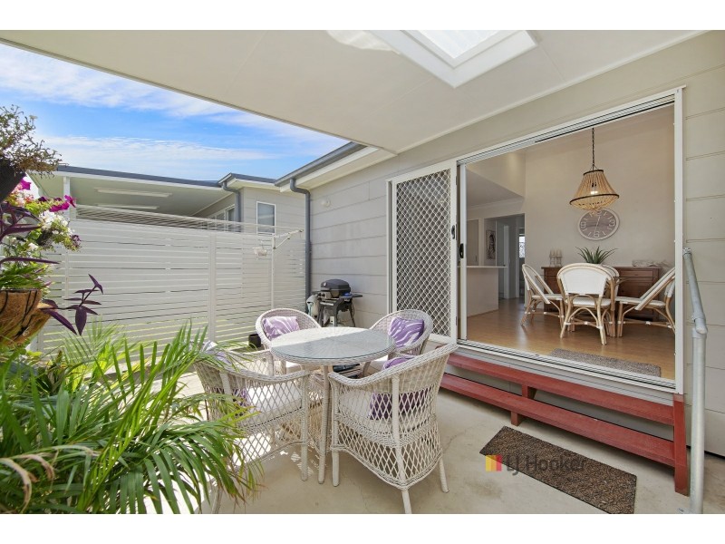 386/25 Mulloway Road, Chain Valley Bay NSW 2259