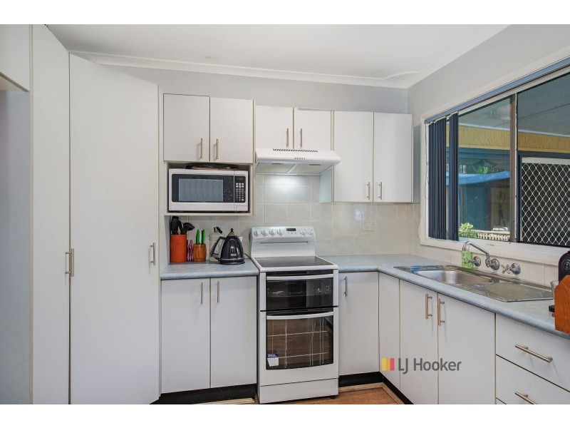 14 Woolana Avenue, Budgewoi NSW 2262