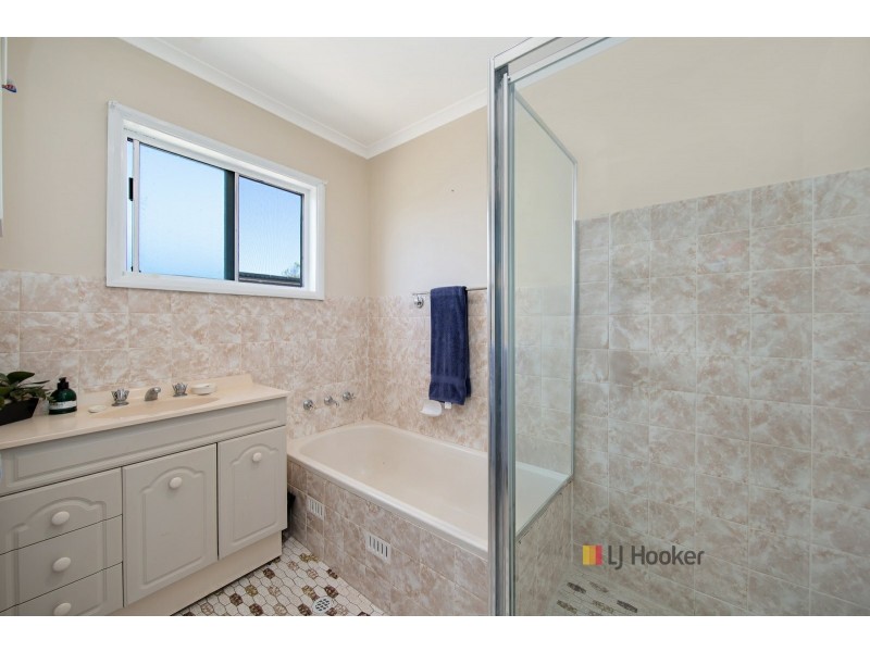 14 Woolana Avenue, Budgewoi NSW 2262