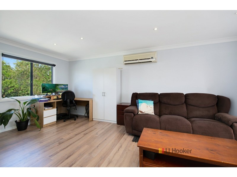 14 Woolana Avenue, Budgewoi NSW 2262