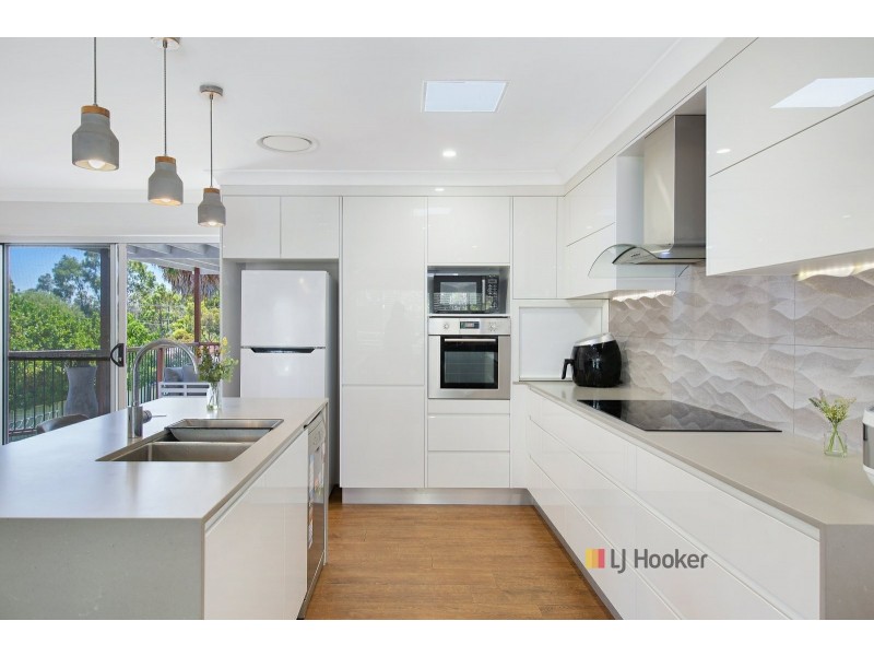 3 Wadalba Avenue, Lake Haven NSW 2263