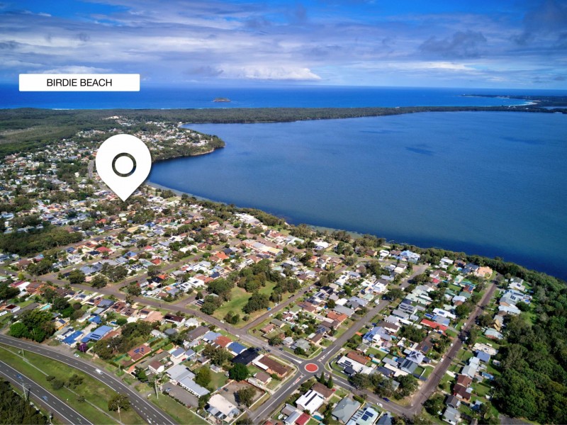 15 Boronia Road, Lake Munmorah NSW 2259