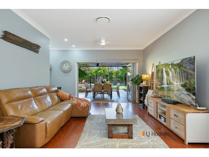 3 Hammond Road, Toukley NSW 2263