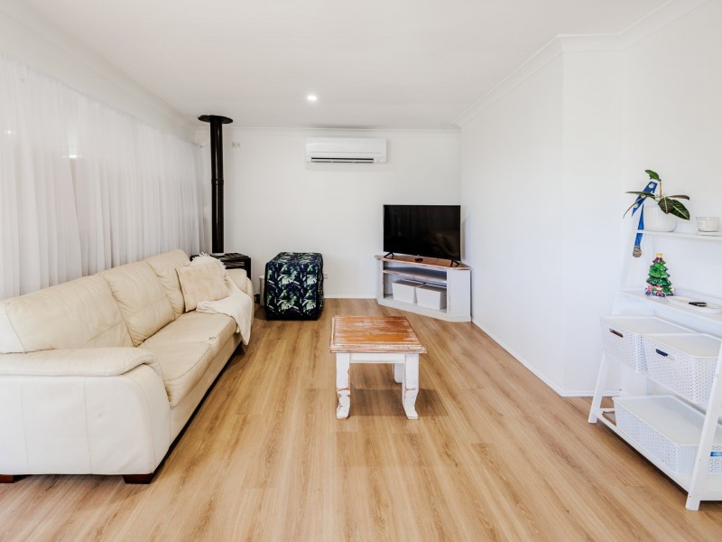 14 & 14a Coonanga Avenue, Budgewoi NSW 2262