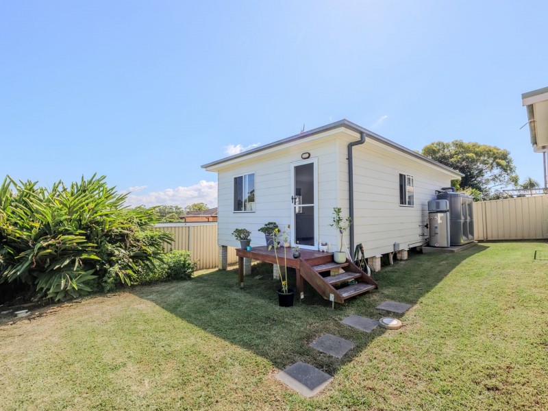 14 & 14a Coonanga Avenue, Budgewoi NSW 2262