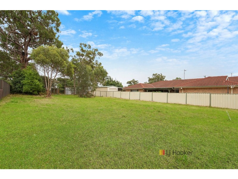 7 Yeramba Road, Summerland Point NSW 2259